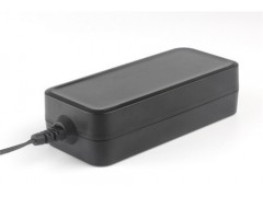 熱銷UL 認(rèn)證24V2.5A 桌面式電源適配