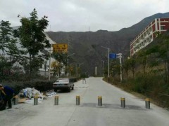 昆明騰邁電氣提供好的昆明防撞柱—