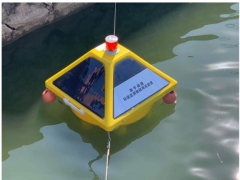 廈門(mén)精川與大學(xué)成功合作湖泊在線(xiàn)監(jiān)測(cè)浮標(biāo)（溫度，PH，電導(dǎo)，濁度，溶解氧）