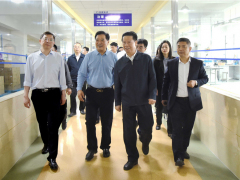 省政協(xié)主席張昌爾- -行蒞臨安徽天康集團調(diào)研工作