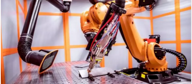 中國市場工業(yè)機(jī)器人銷量連續(xù)七年世界第一