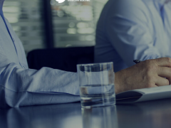 科技創(chuàng)造未來(lái) 上海電氣全釩液流電池儲(chǔ)能系統(tǒng)“出?！?/></a>
<div   id=