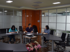 技術(shù)創(chuàng)新 再接再厲 西安工信局兩化融合處領(lǐng)導到中星測控公司調(diào)研