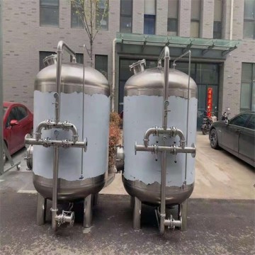 南宮鴻謙軟化樹脂過濾器品質(zhì)耐用