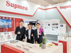 在德國漢諾威，美儀還是這么火