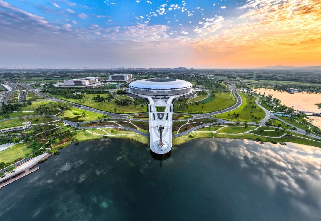 大運(yùn)會(huì) 大運(yùn)會(huì)