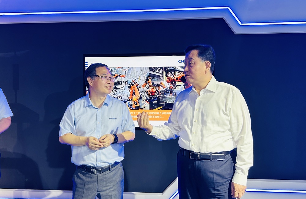 上海松江區(qū)委書記程向民一行蒞臨辰竹交流