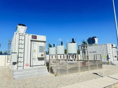 許繼硬核供貨！全國首個高風速條件下的海上光伏電站